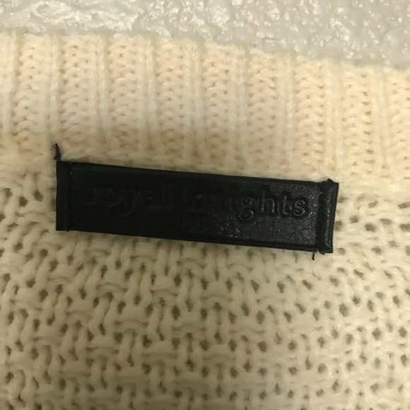 Royal Knights NWT Cable Knit Ivory Med Pullover - Picture 4 of 5